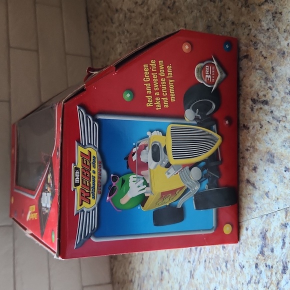 M&M's Rebel Without a Clue Dispenser IOB - Picture 7 of 8